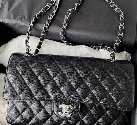 chanel classic flap 新包有味道|chanel flap style code.